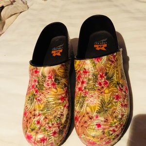 Dansko shoes